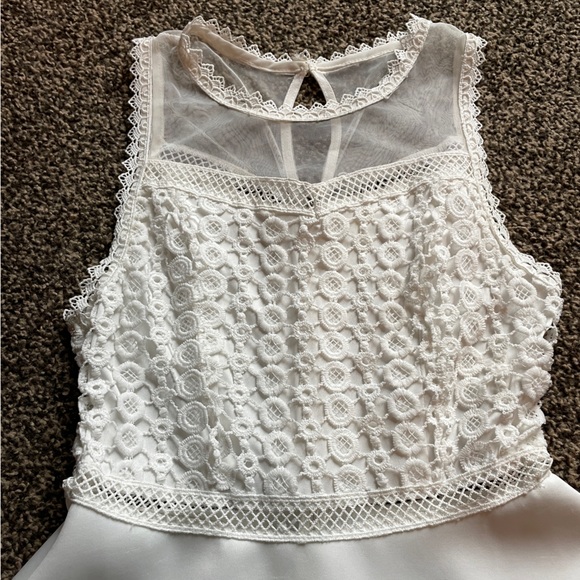 Francesca’s White Dress - only worn once - Picture 9 of 12